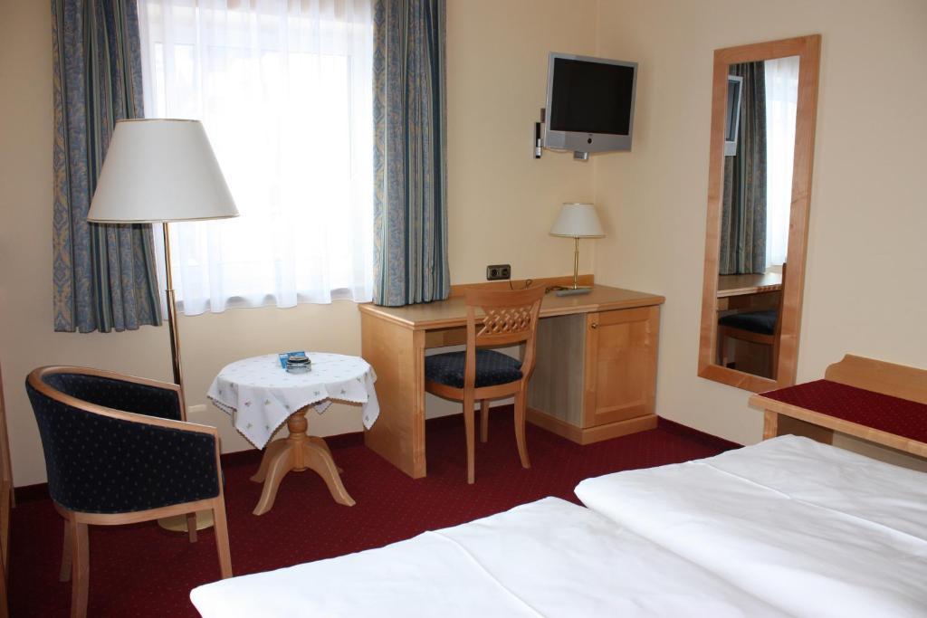 Hotel Tauernblick - Thermenhotels Gastein Бад Хофгащайн Стая снимка