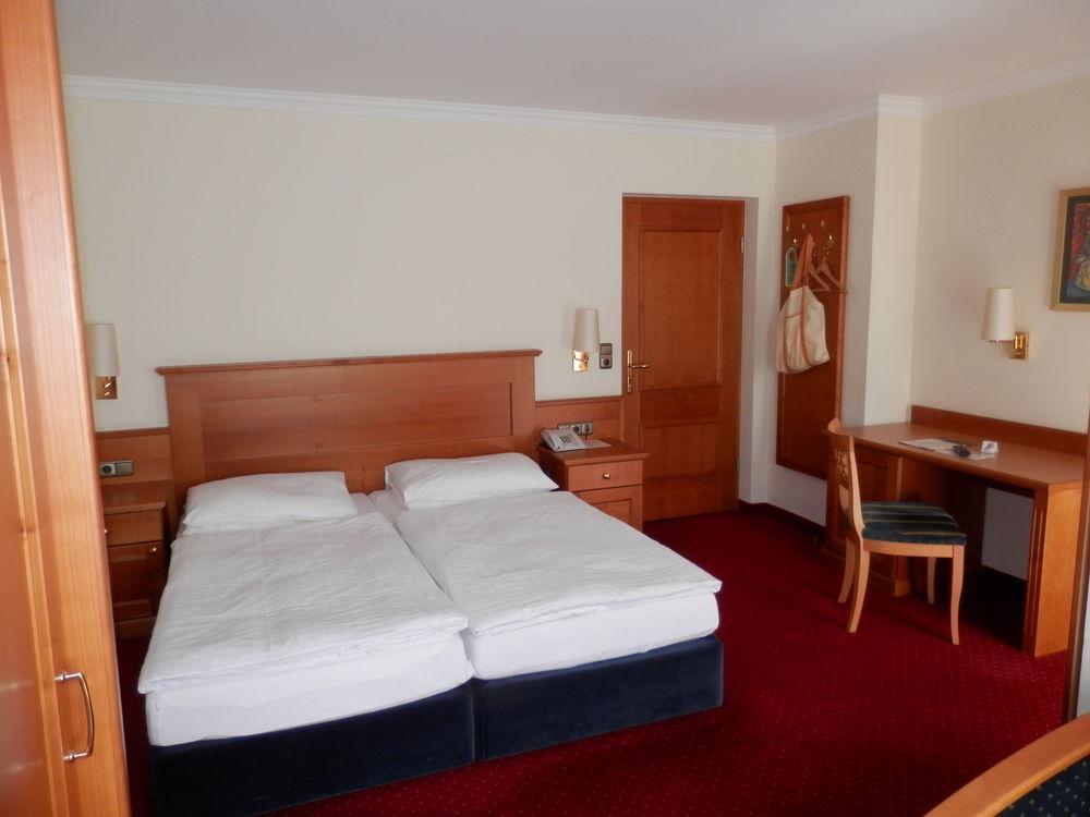 Hotel Tauernblick - Thermenhotels Gastein Бад Хофгащайн Екстериор снимка