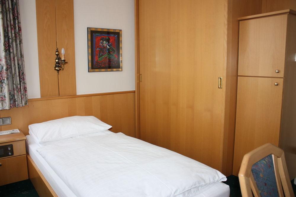 Hotel Tauernblick - Thermenhotels Gastein Бад Хофгащайн Екстериор снимка